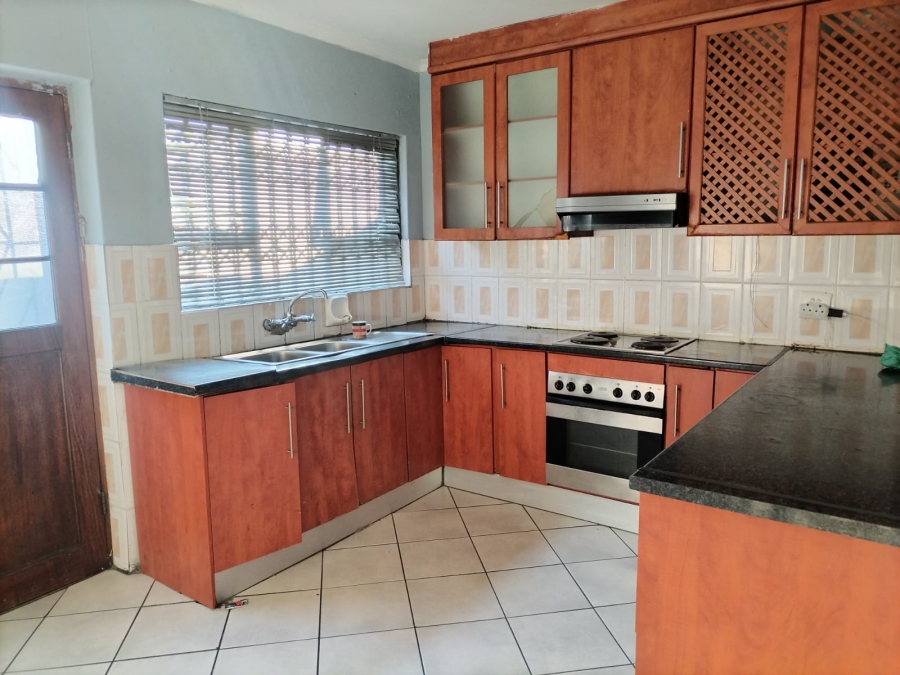 3 Bedroom Property for Sale in Khaya Western Cape